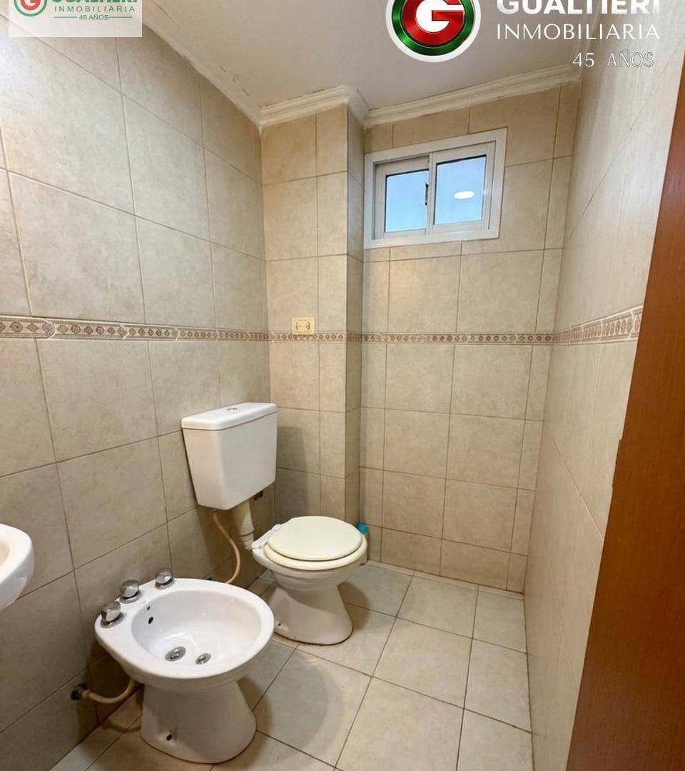 Foto de Casa de cuatro dormitorios en alquiler, imagen 1