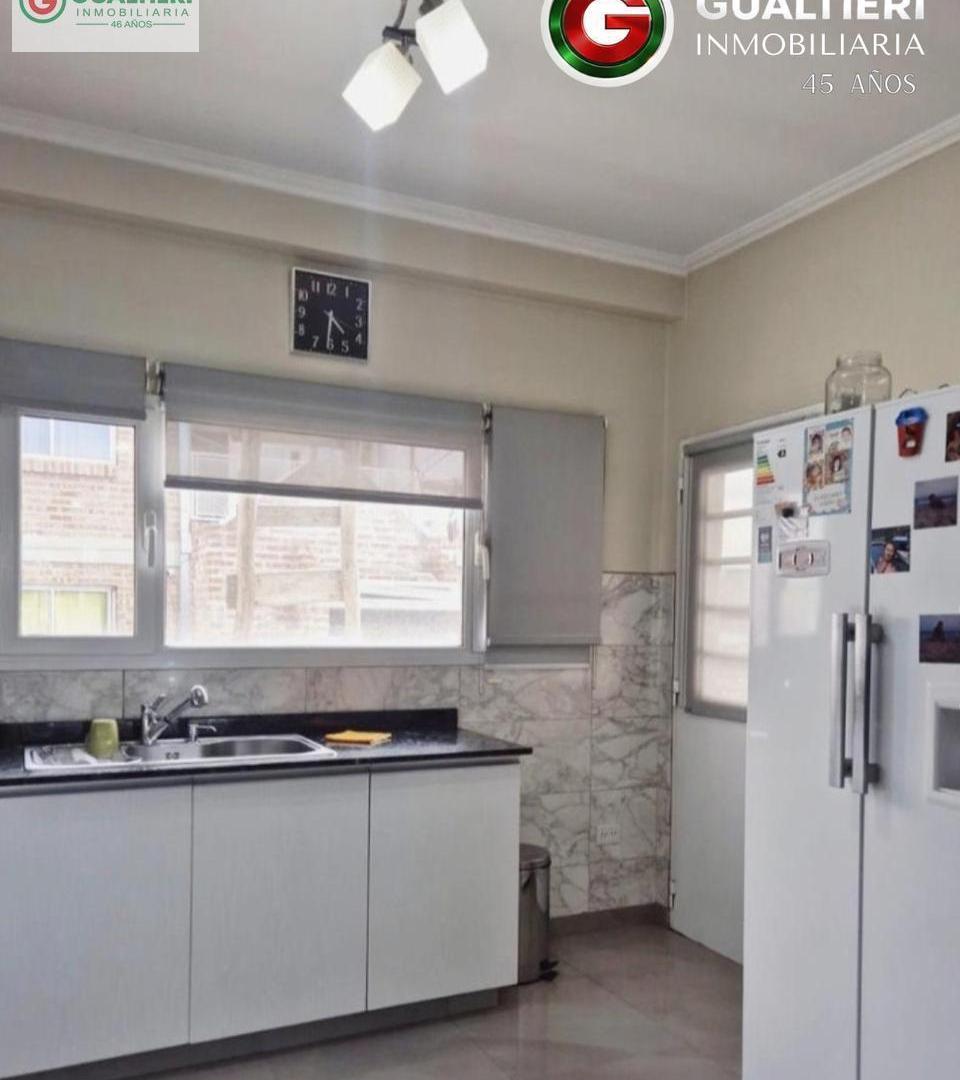Foto de Departamento de cuatro dormitorios en alquiler, imagen 5