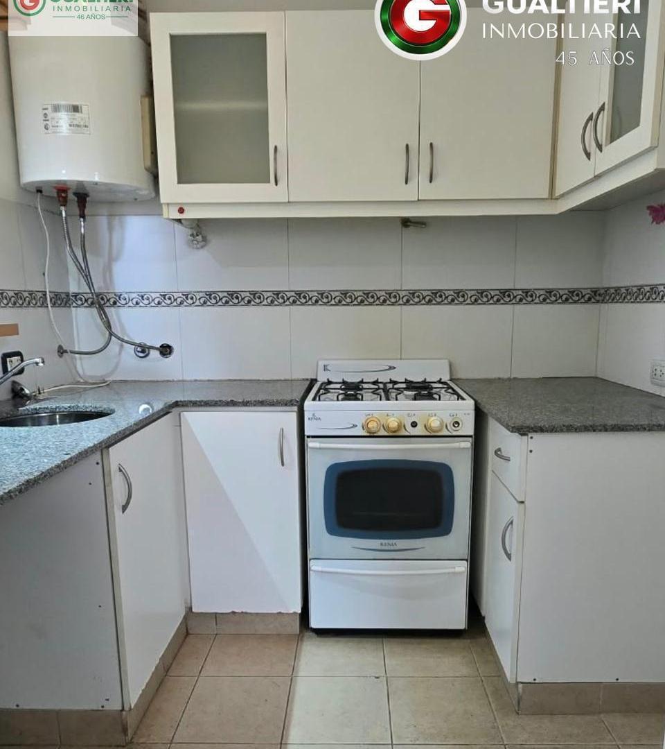 Foto de Departamento de un dormitorio con cochera en zona centro, imagen 3