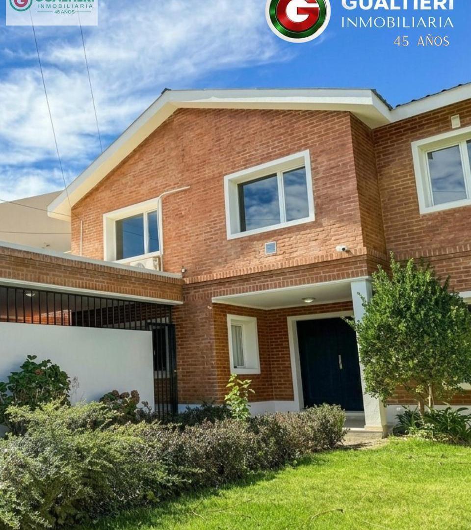 Foto de Casa de cinco dormitorios en VENTA - Jardines del Rey, imagen 1