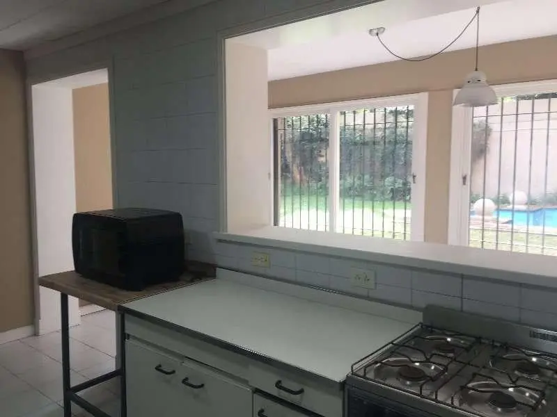 Olivos - Casa Alquiler USD 3.000 5