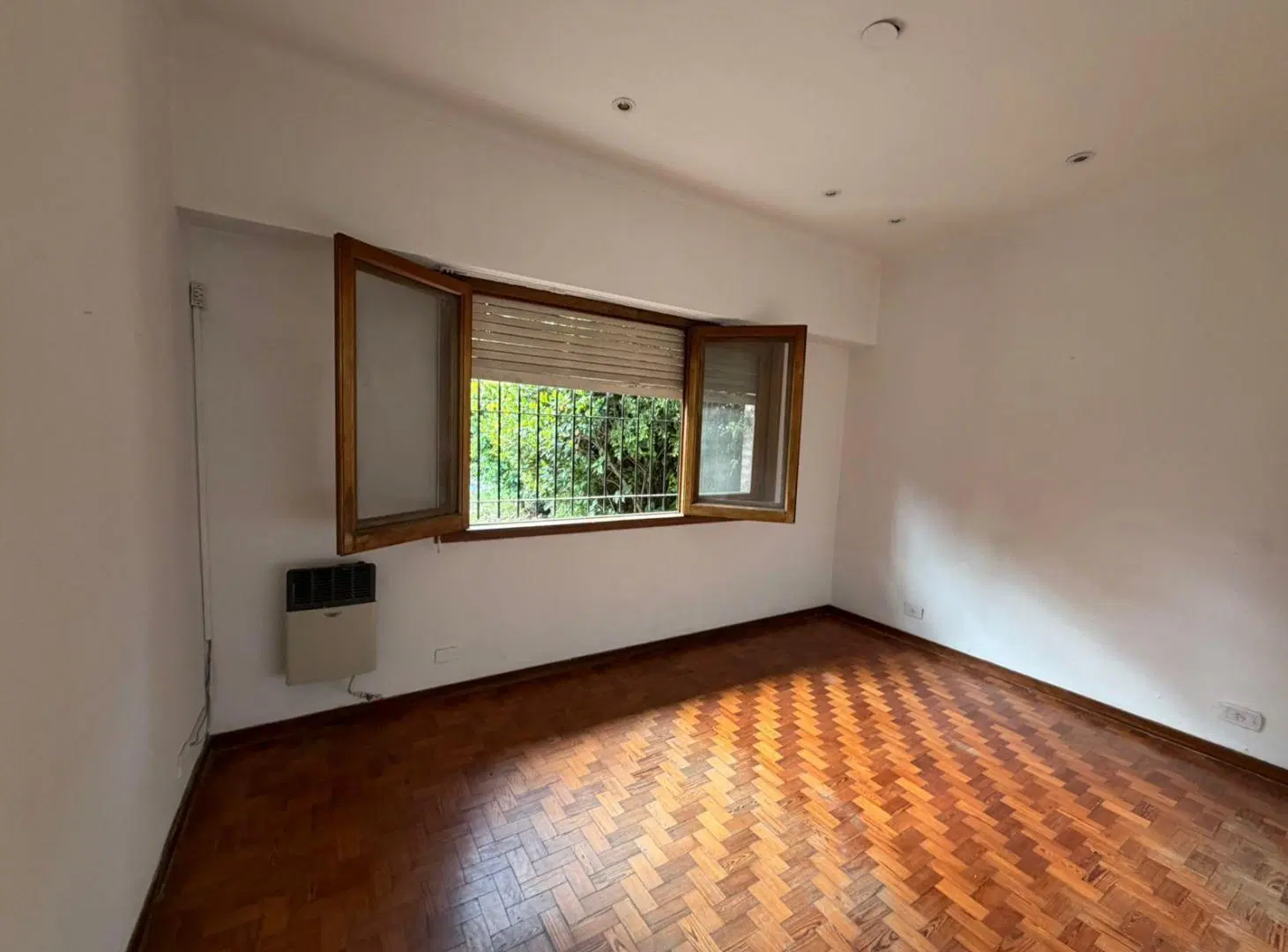 Casa en la Horqueta, 3 dormitorios ,  jardin pileta 4