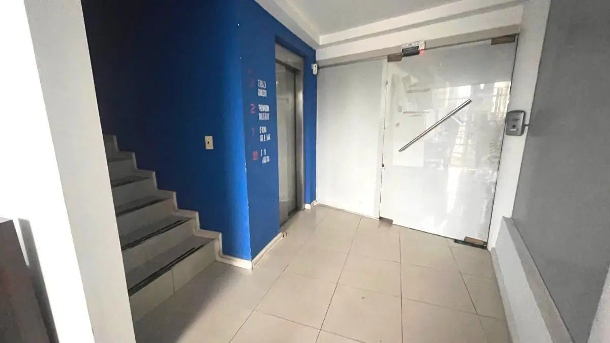 Oficina en San Isidro 4