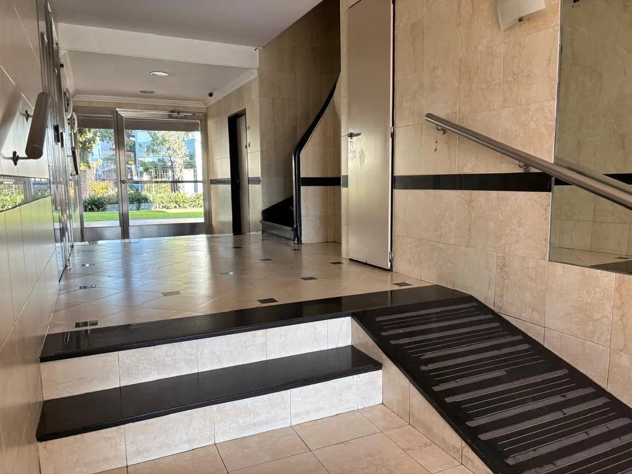 Departamento 3 dormitorios San Isidro Venta 1