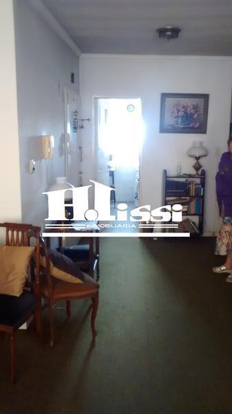 Foto de Semi Piso en el Centro de Adrogue, imagen 3