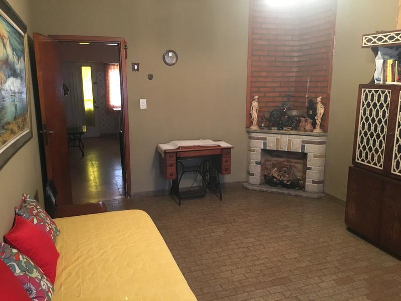 Casa - Banfield Oeste 4