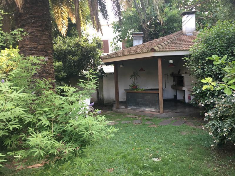 Casa - Banfield Oeste 5