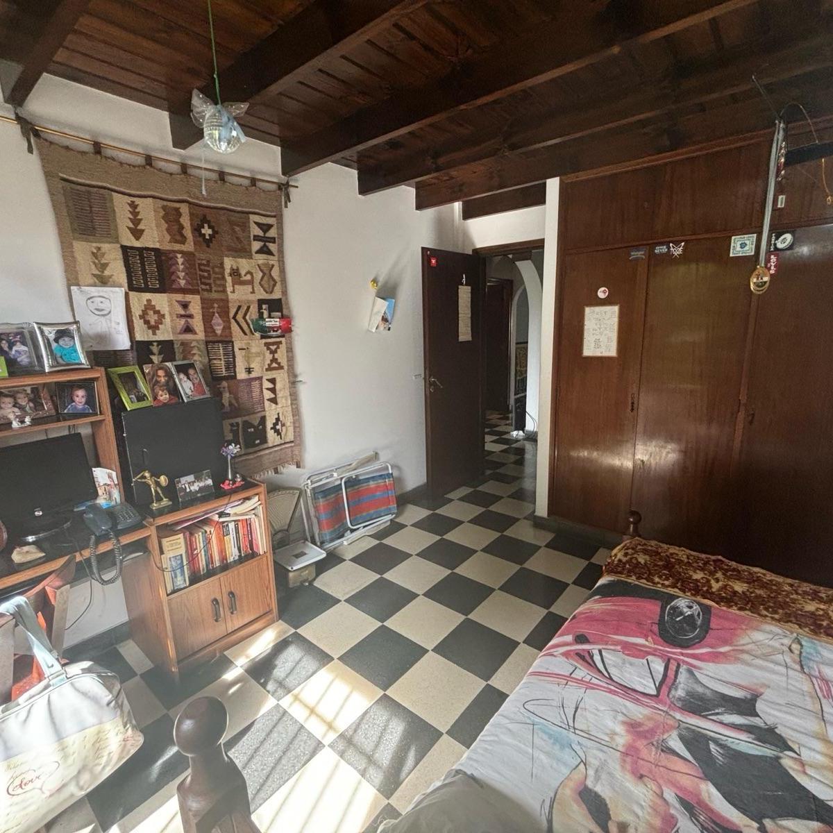 Casa de 4 Ambientes Mas Dependencias en Dos Plantas 1