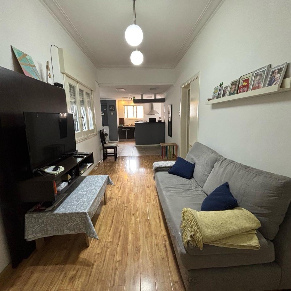 CASA DE 4 AMBIENTES