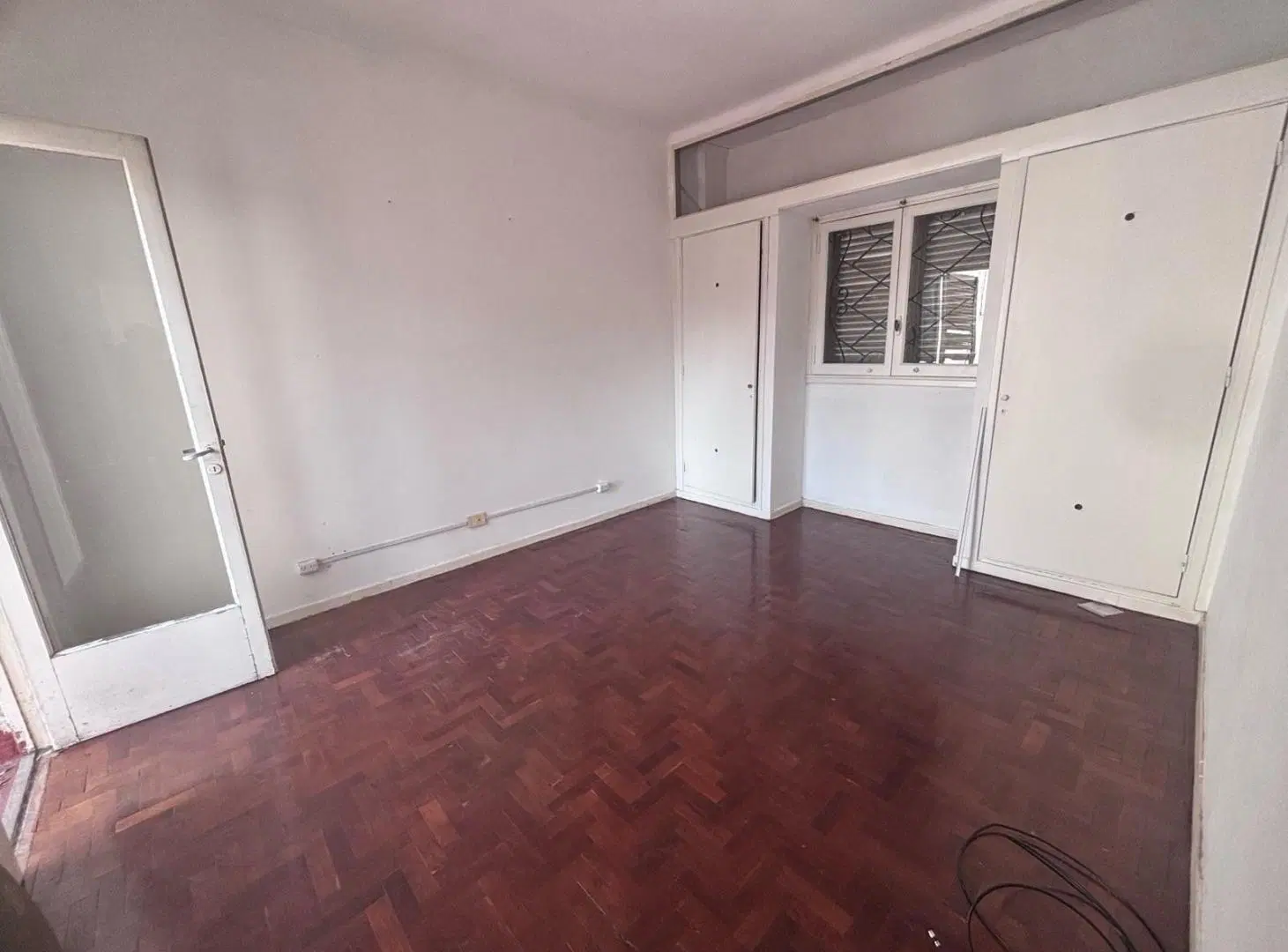 Casa muy bien ubicada. 5