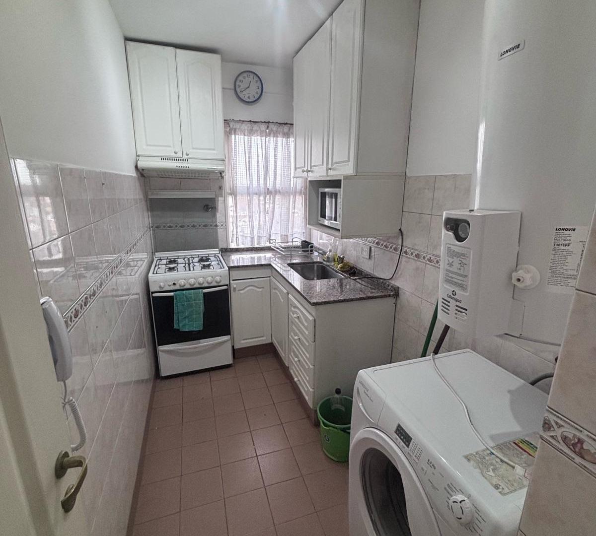 Foto de Departamento DOS AMBIENTES EN ALQUILER, imagen 1