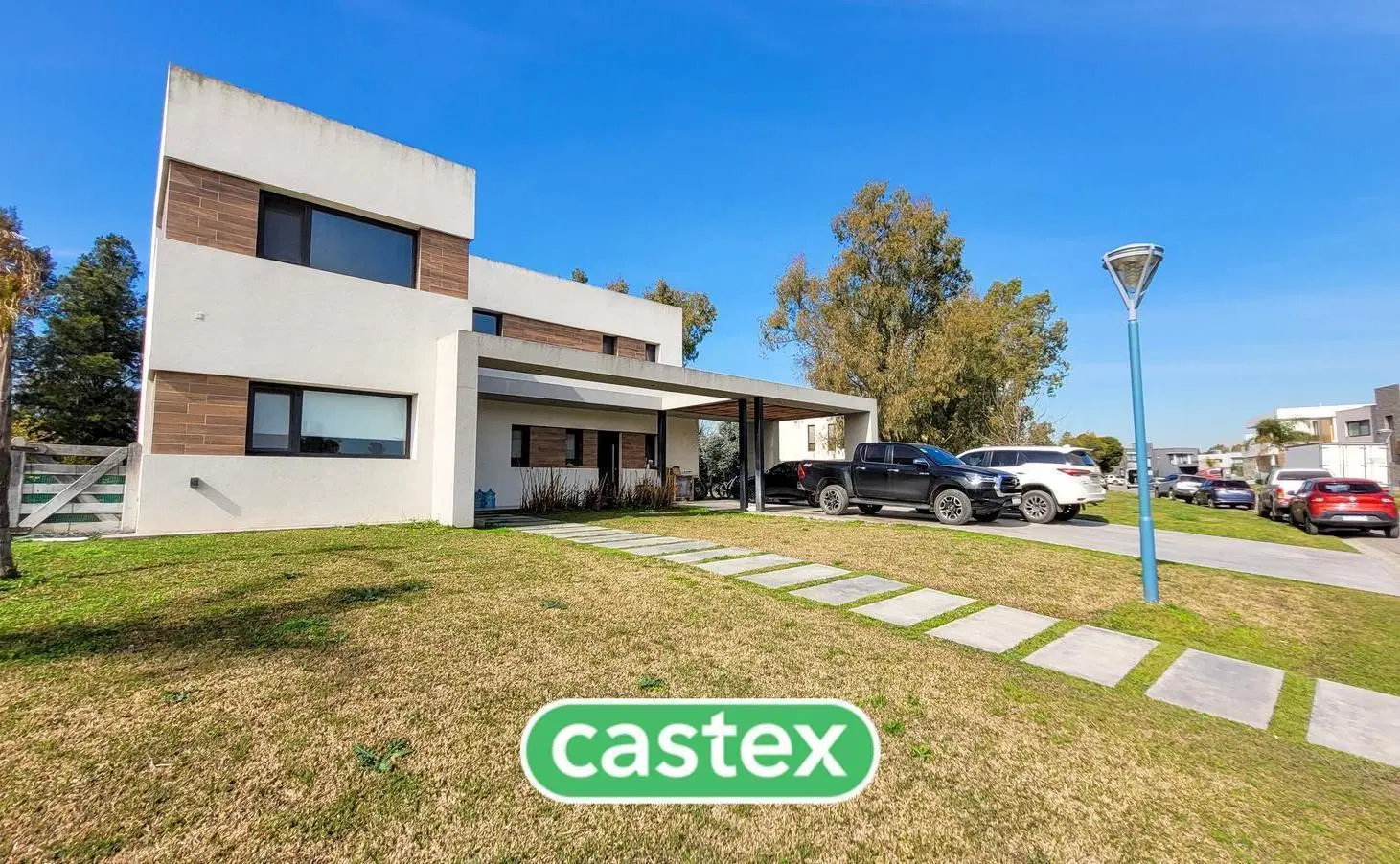 Excelente casa en Alquiler en Terralagos, Canning 3