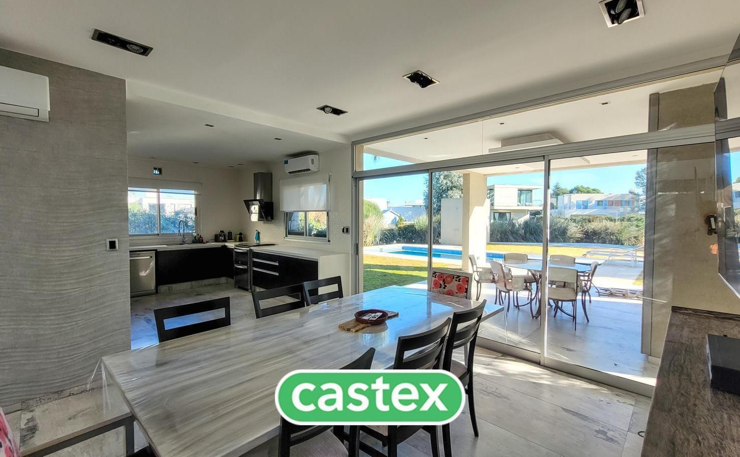 Foto de Excelente casa en venta en Terralagos, Canning, imagen 2