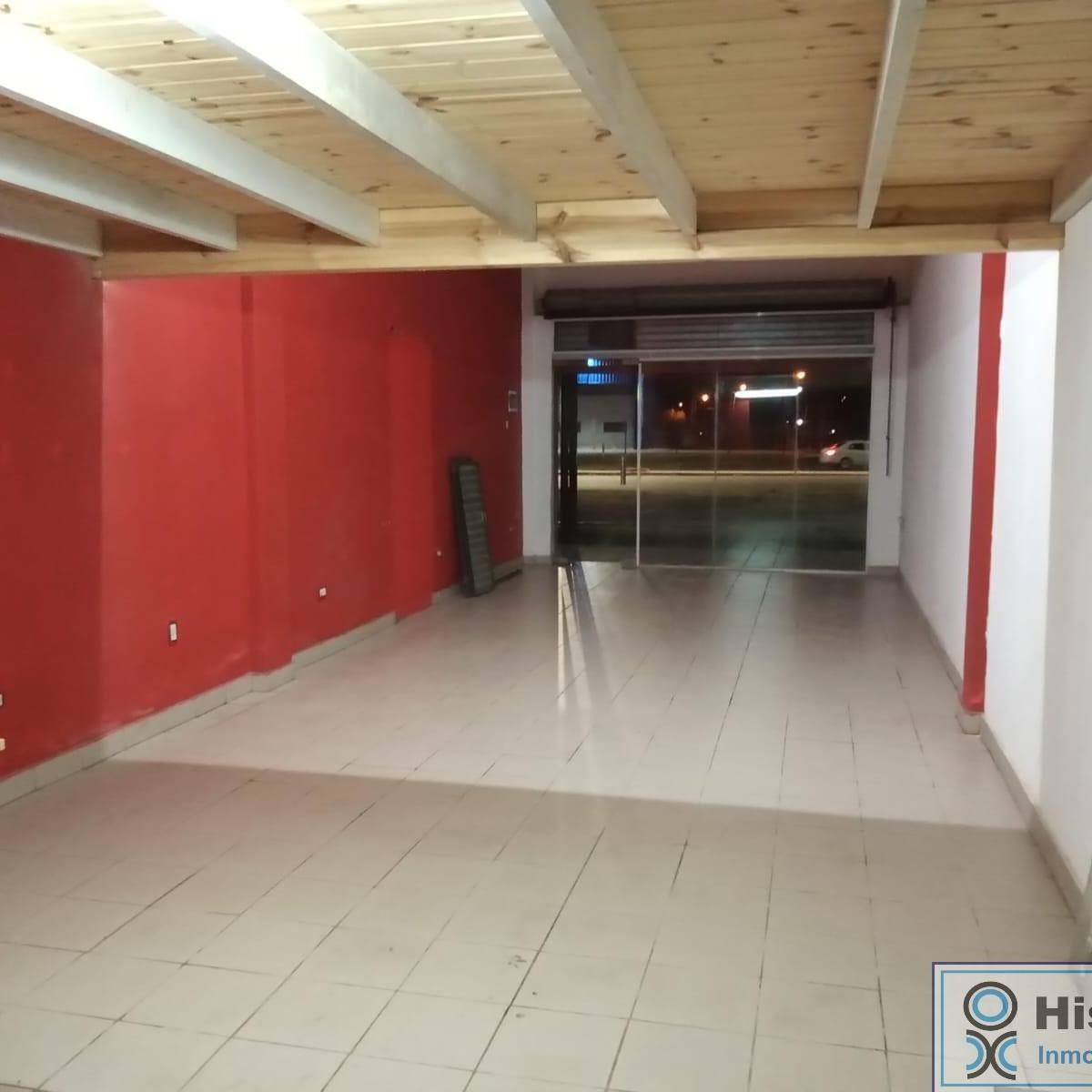 Excelente Oportunidad Para Inversores! Venta en Bloque, Múltiples Rentas 5 Locales y 3 Duplex. 3