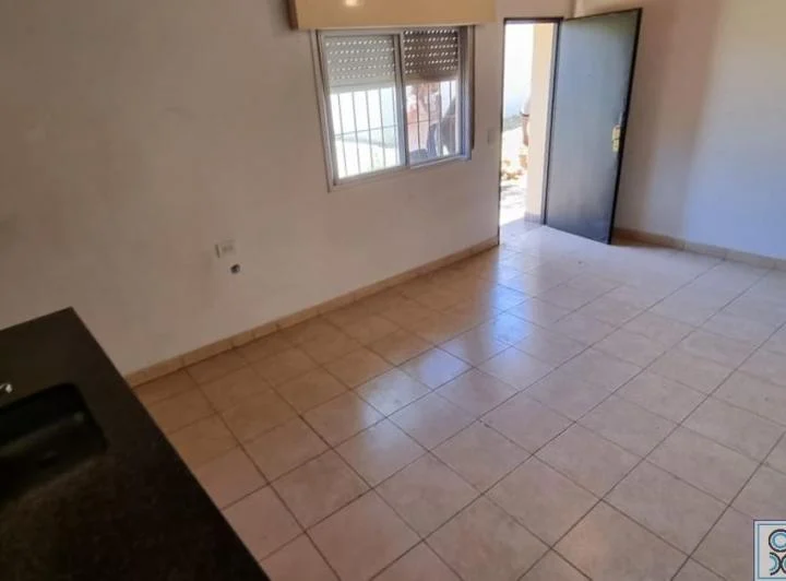Departamento en Alquiler, Del Viso. Sobre la calle La Pampa, entre San Esteban y San Patricio. 5