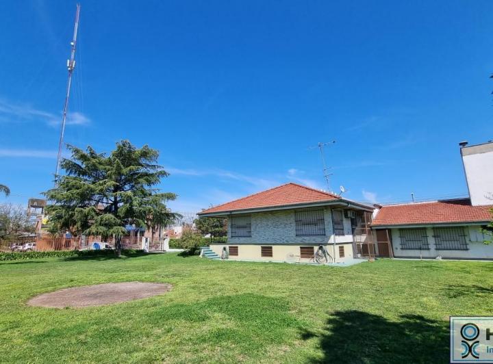 Casa vivienda/comercial en alquiler, Excelente ubicación en el Centro de Del Viso, Pilar! 5