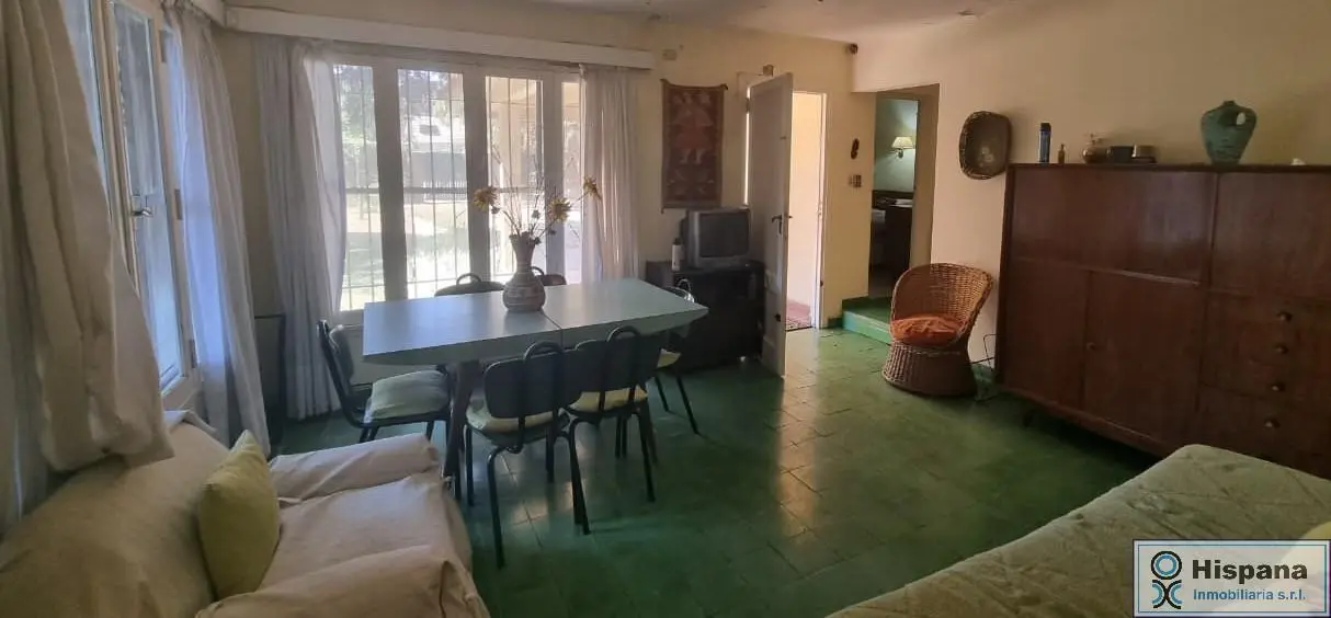 Casa en venta con pileta, sobre la calle Lisandro de la Torre, Del Viso, Pilar. 3