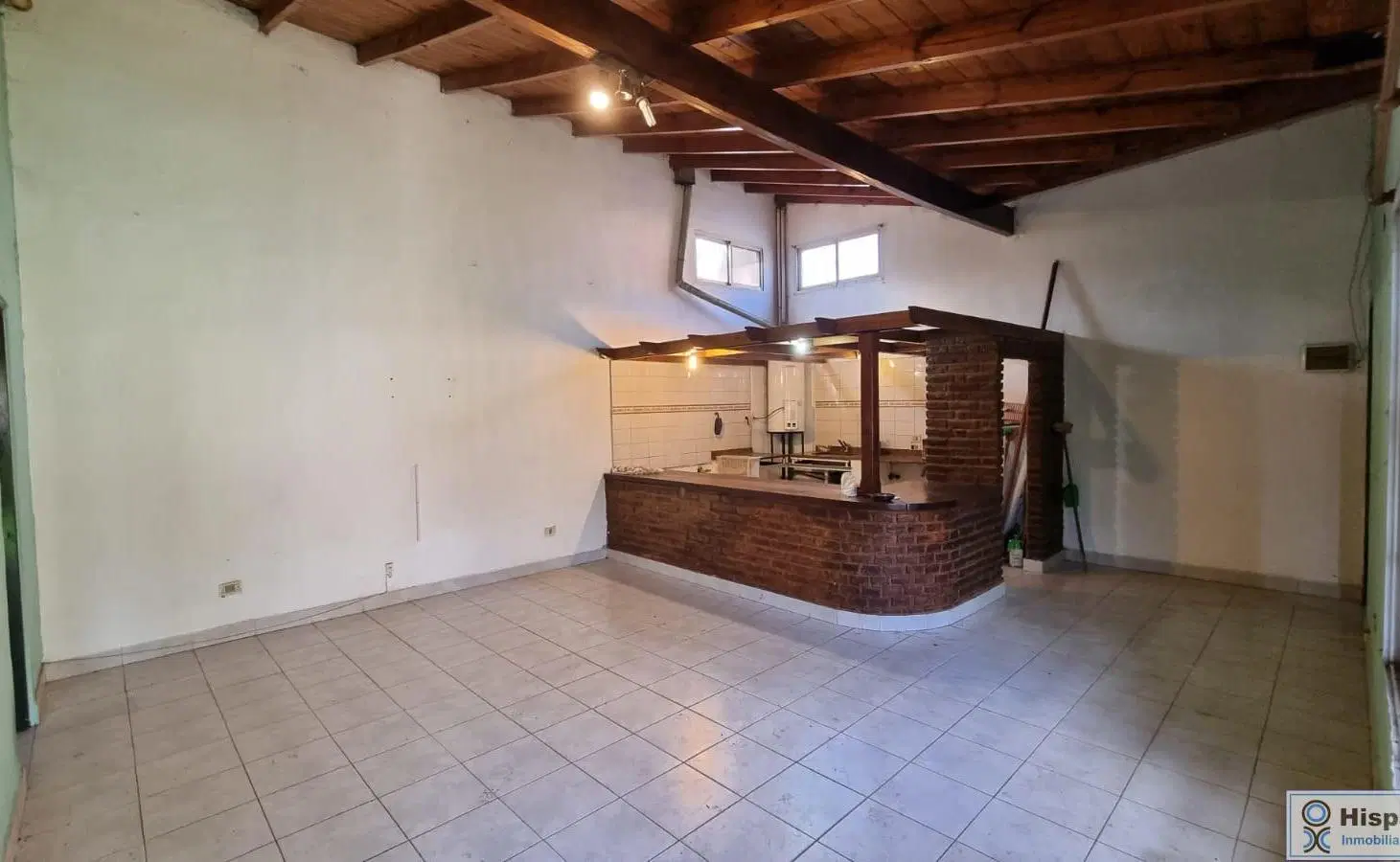 Casa en ALQUILER, sobre calle Alsina, Barrio Falcón, Del Viso 4