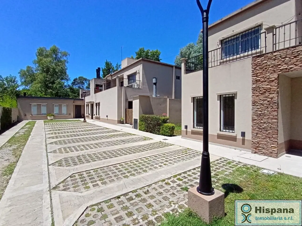 Departamento en condominio "Holanda Green", Del Viso, Pilar. 2 Dormitorios, cochera. 5