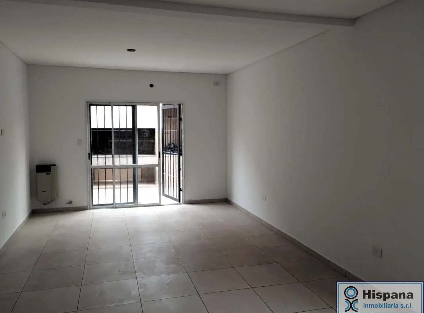 Departamento en condominio "Holanda Green", Del Viso, Pilar. 2 Dormitorios, cochera. 3