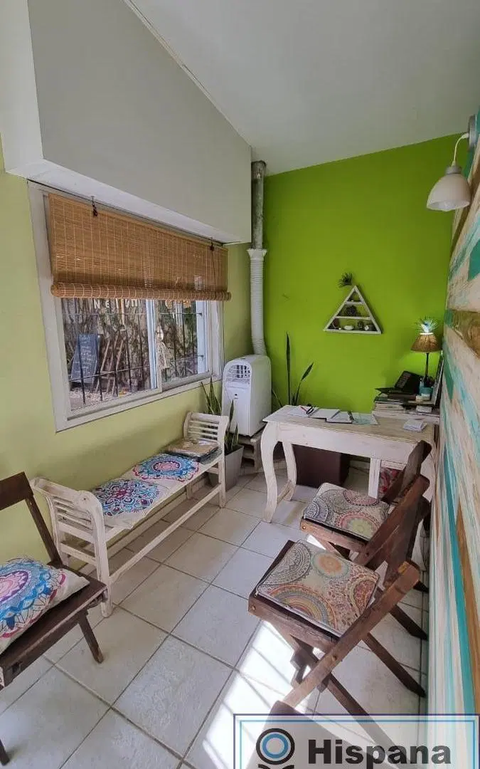 Casa en venta en el Barrio De Vicenzo Chico, Pilar. IMPECABLE ACCESO A PANAMERICANA! 4