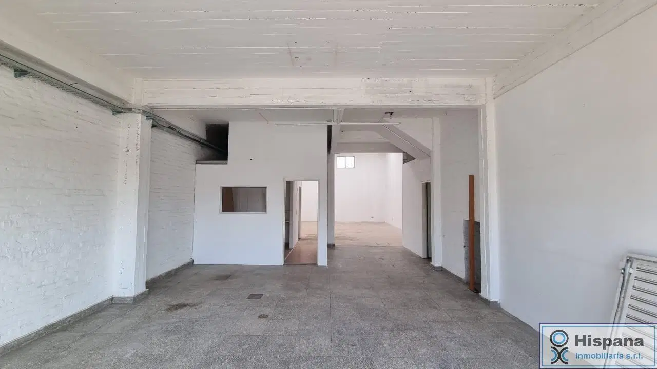 Excelente local en alquiler sobre ex Ruta 8, Umberto Illia, Tortuguitas. 1