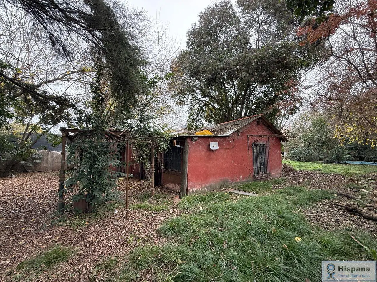Lote con mejoras en venta a metros de Colectora Este, Zona Office Park, Pilar. Imperdible ubicación 5