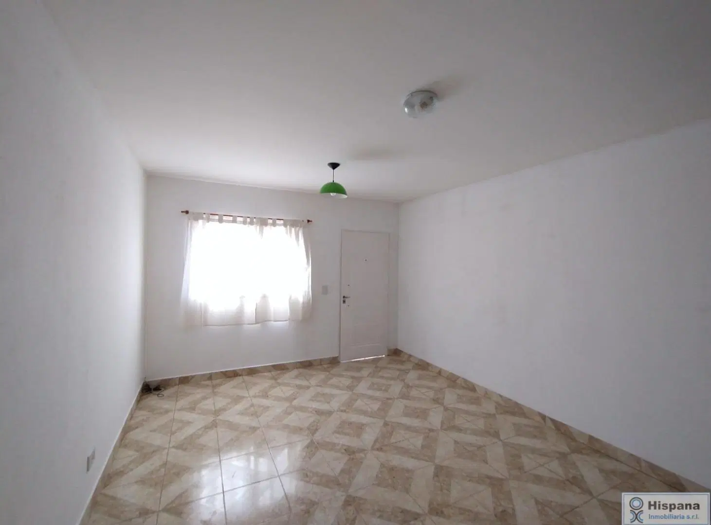 Excelente DÚPLEX en alquiler!! Sobre la calle Domingo French. Barrio Abierto Parque Udaondo. 4