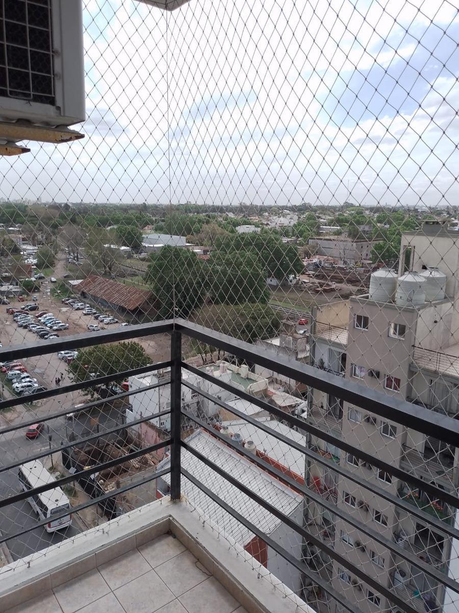 Venta - Departamento 2 Ambientes, Balcón - Centro San Martin 3