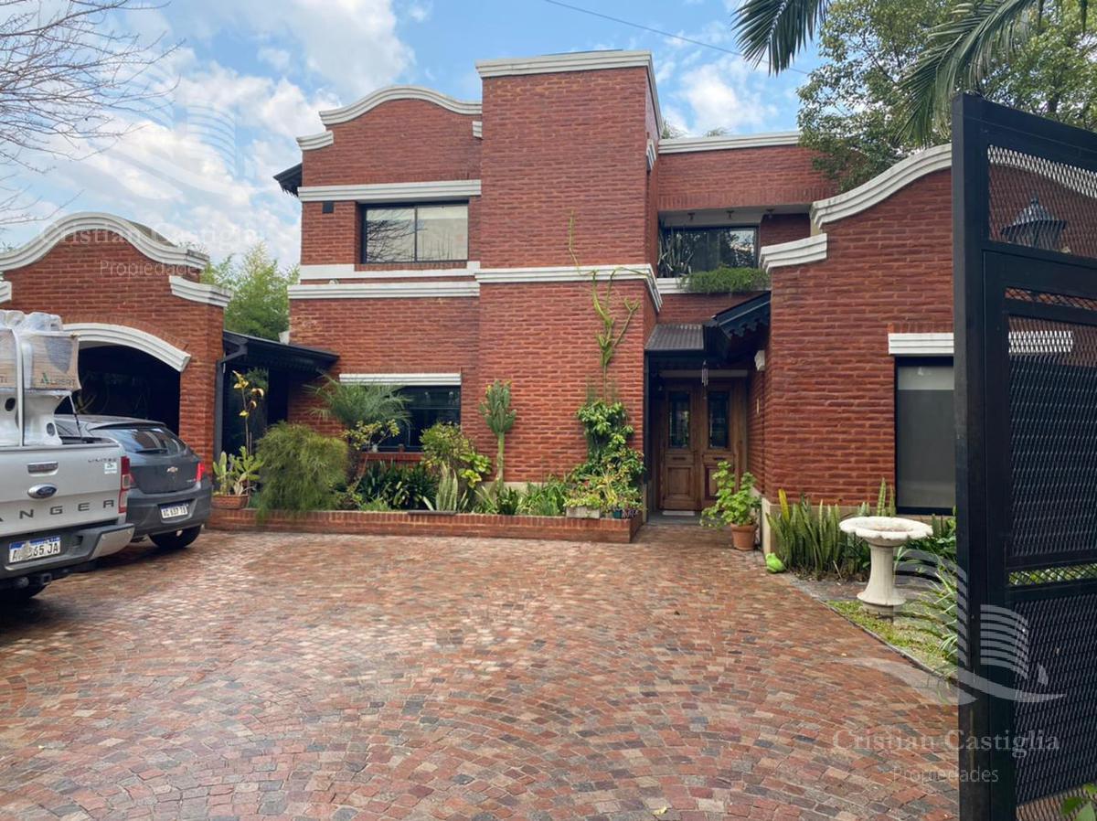 Venta - Casa 6 Ambientes, Quincho, Jardín, Pileta, Balcón - Boulogne, San Isidro 1