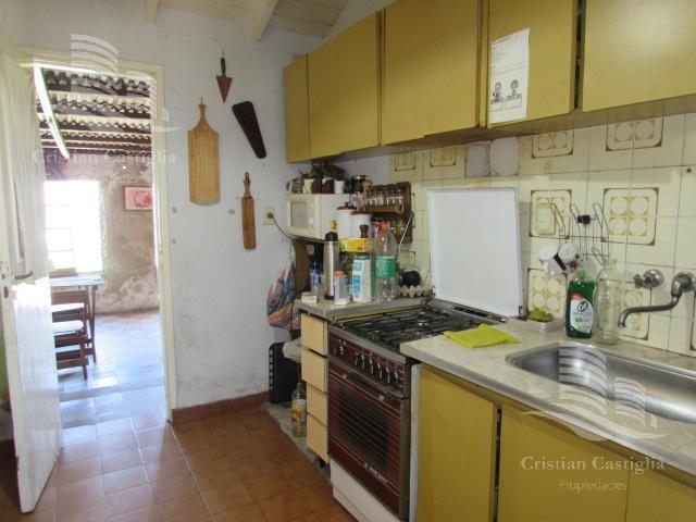 Casa a La Venta en Valentín Alsina 1