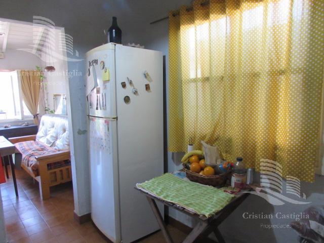 Casa a La Venta en Valentín Alsina 5