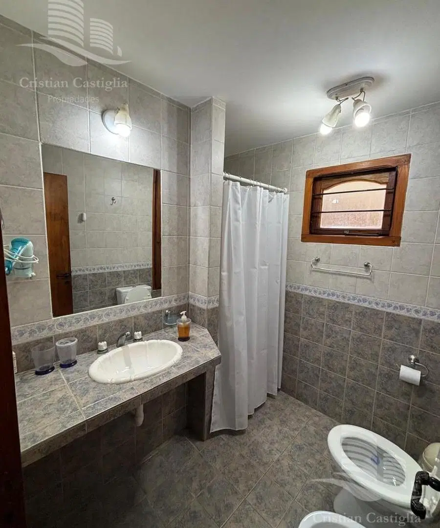 Casa tipo Chalet amoblada en Mar de las Pampas en Venta 3