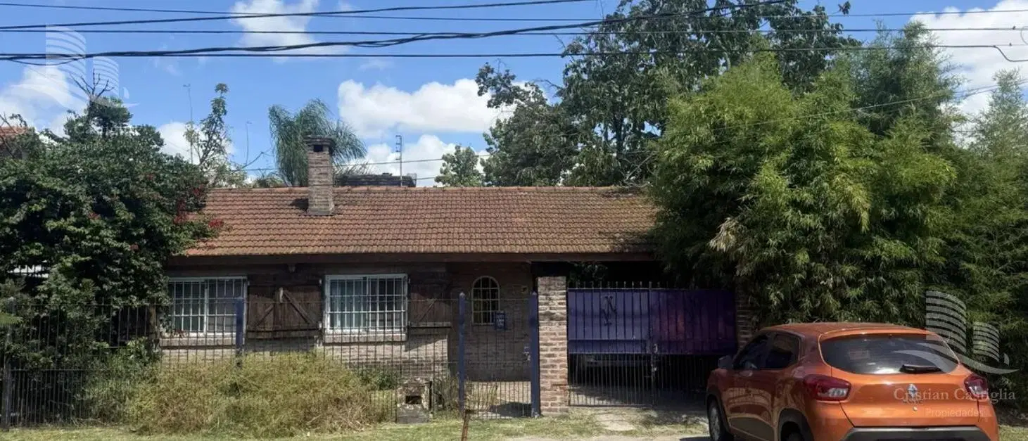 Casa Tipo Chalet Con Pileta en Venta en Don Torcuato 5
