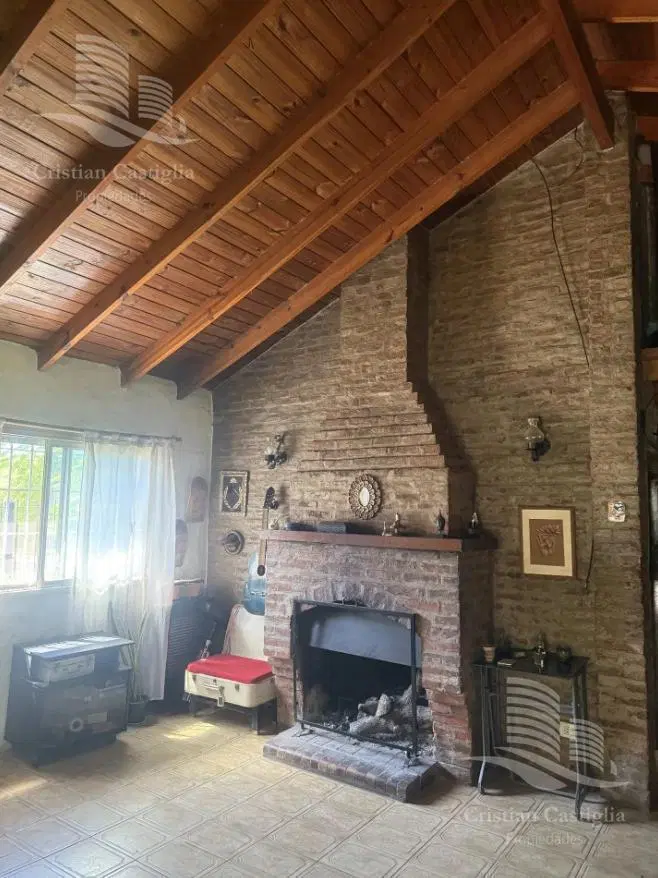 Casa Tipo Chalet Con Pileta en Venta en Don Torcuato 1
