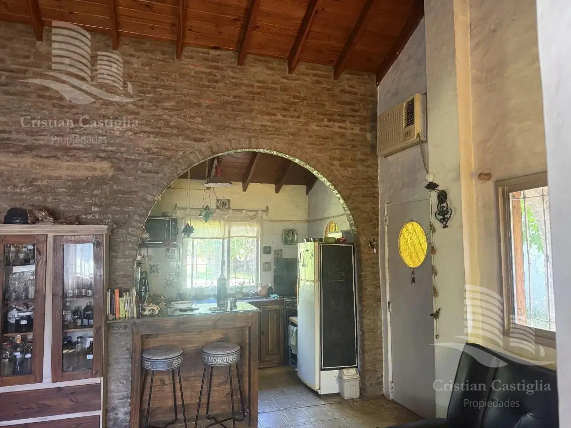 Casa Tipo Chalet Con Pileta en Venta en Don Torcuato 2