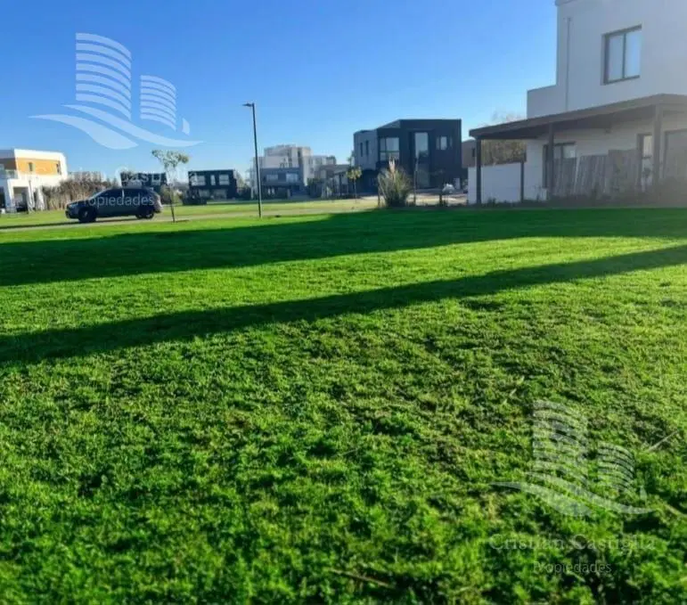 Lote en Barrio Nautico Canal - Villanueva 3