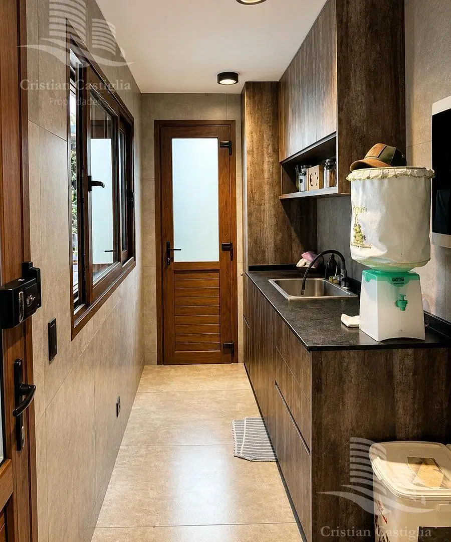 Excelente Casa al agua en El Yacht - Nordelta 5