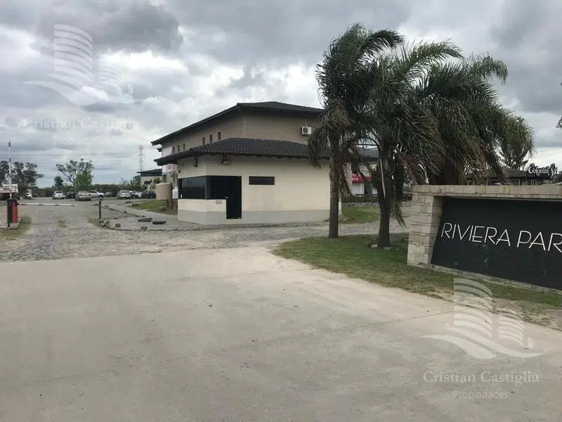 Oficina en Riviera Park 3