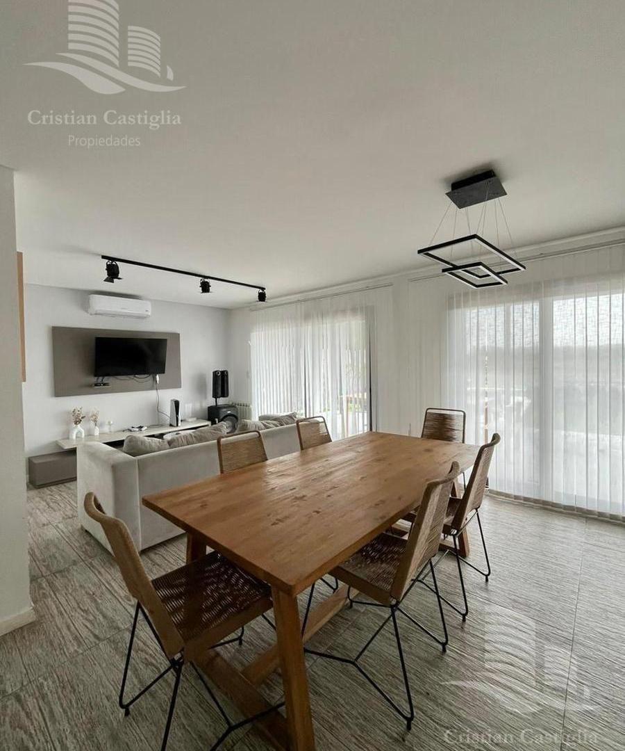 Casa en Vila Marina I