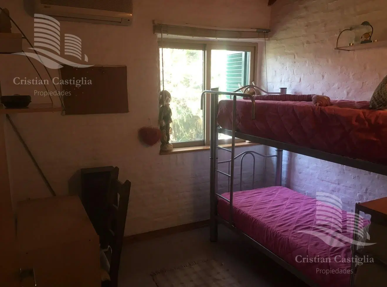 Casa 4 Ambientes en Alquiler Anual 2