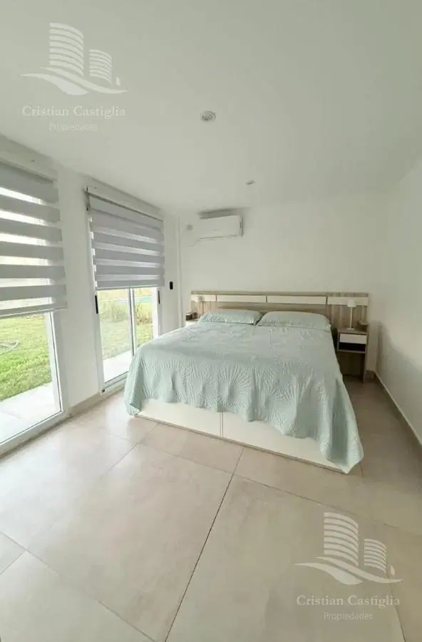 Venta Casa 5 ambientes San Sebastián 4