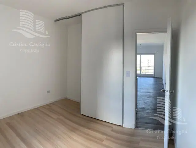 Departamento en Venta en Travi 2