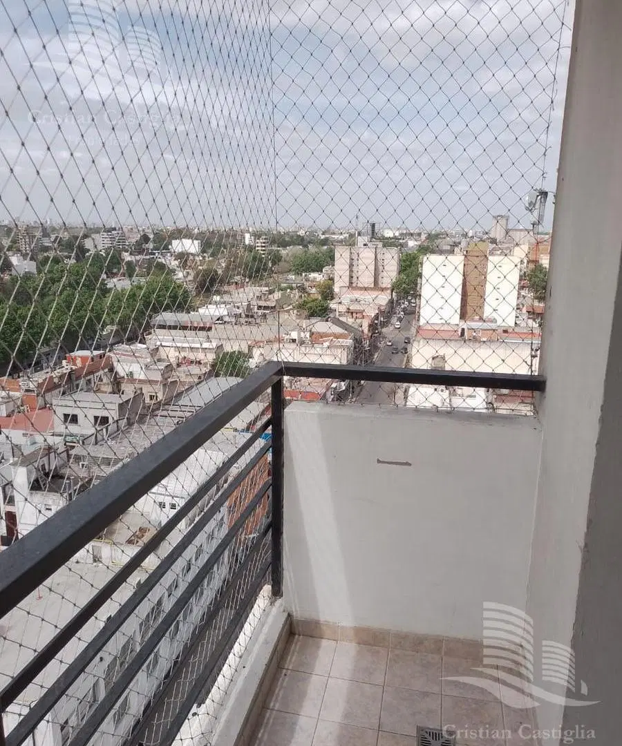 Venta / Alquiler - Departamento 2 Ambientes, Balcón - Centro San Martin 8