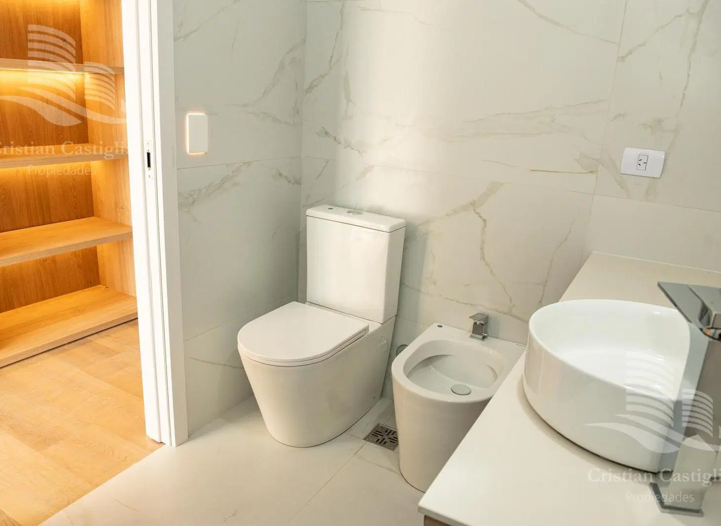 Exclusivo Departamento 2 ambientes Belvedere Yacht 4