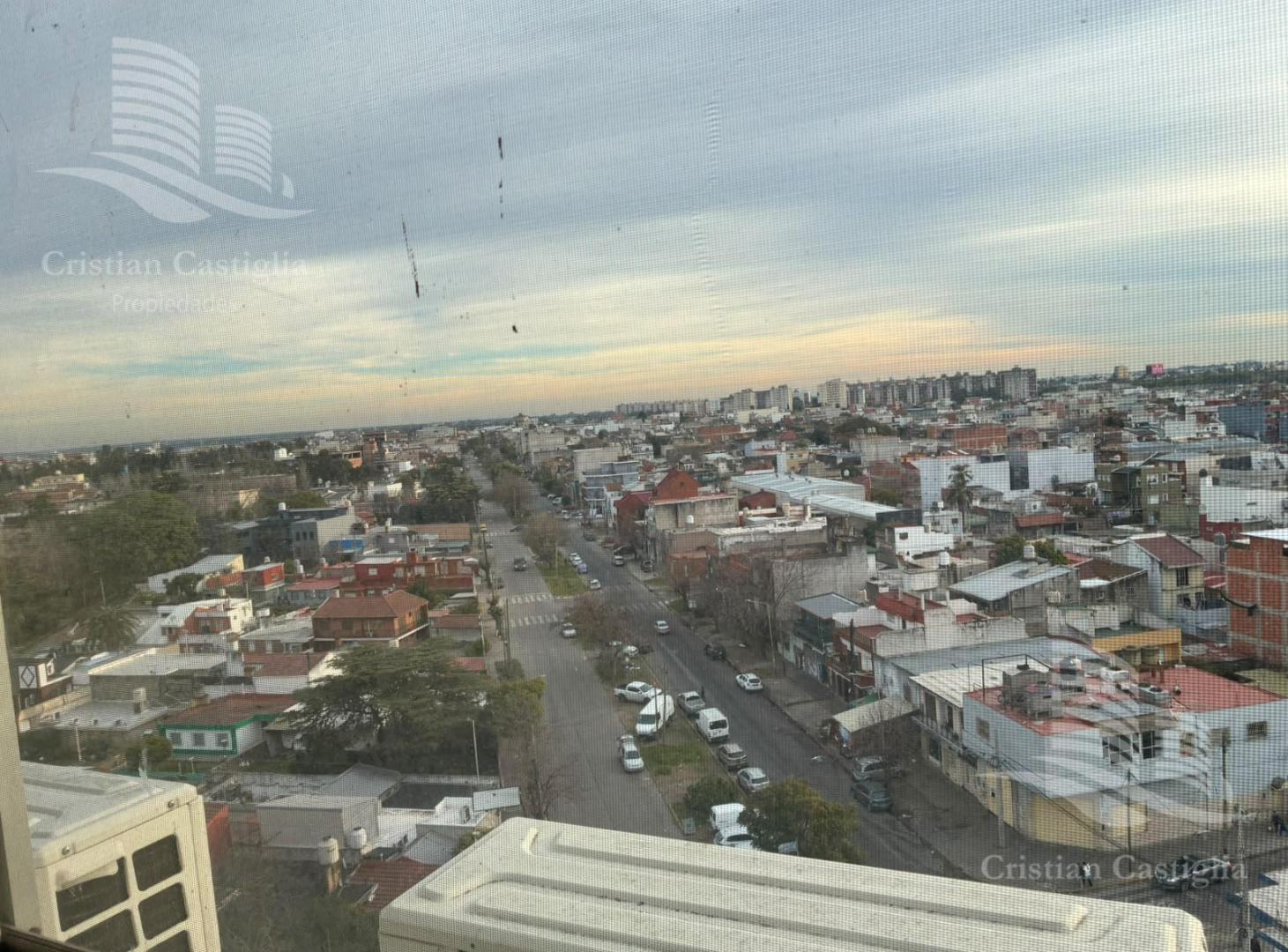Foto de Departamento 4 Ambiente con Balcón en Venta en Villa Celina, imagen 2