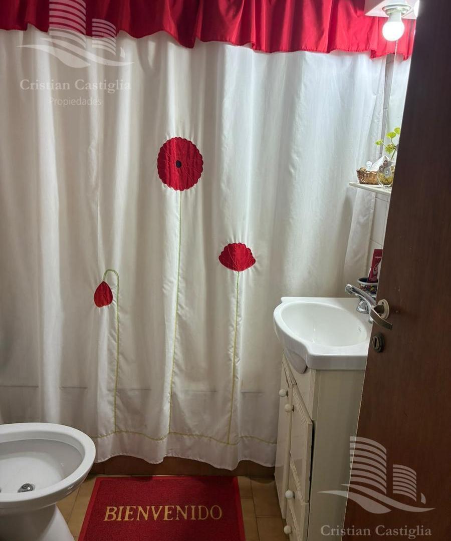 Foto de Departamento 4 Ambiente con Balcón en Venta en Villa Celina, imagen 5