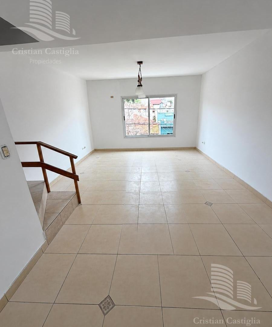 Foto de Casa tipo Duplex en Alquiler en Villa Martelli, imagen 2