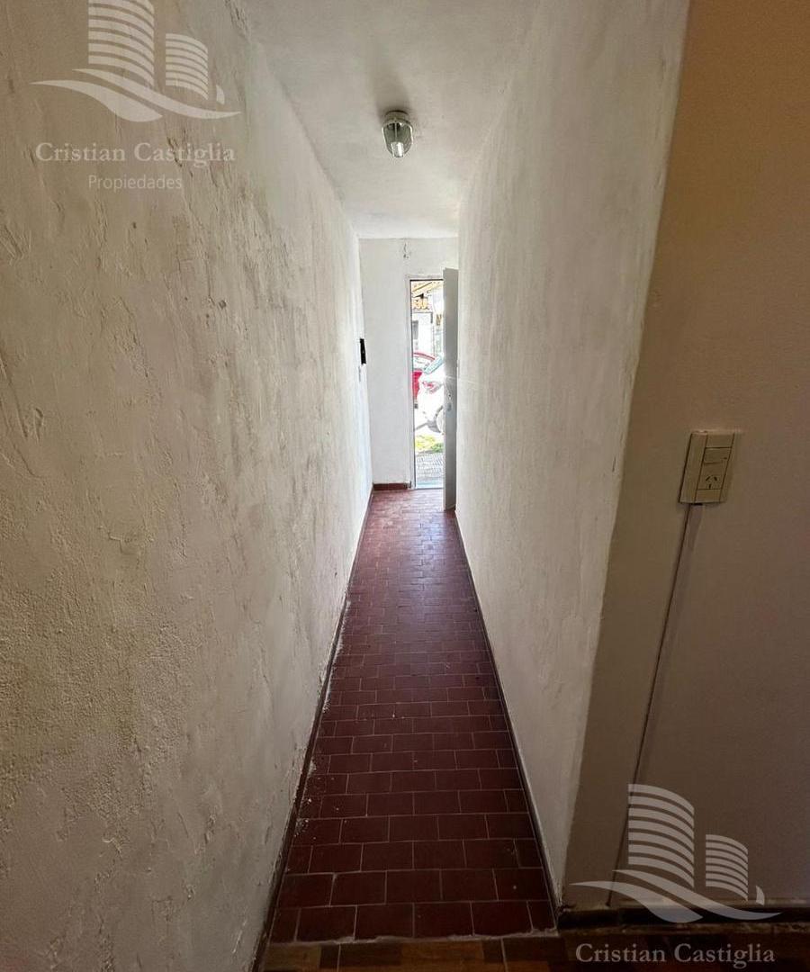 Foto de PH 2 Ambientes con Parrilla en Venta en Martinez, imagen 3