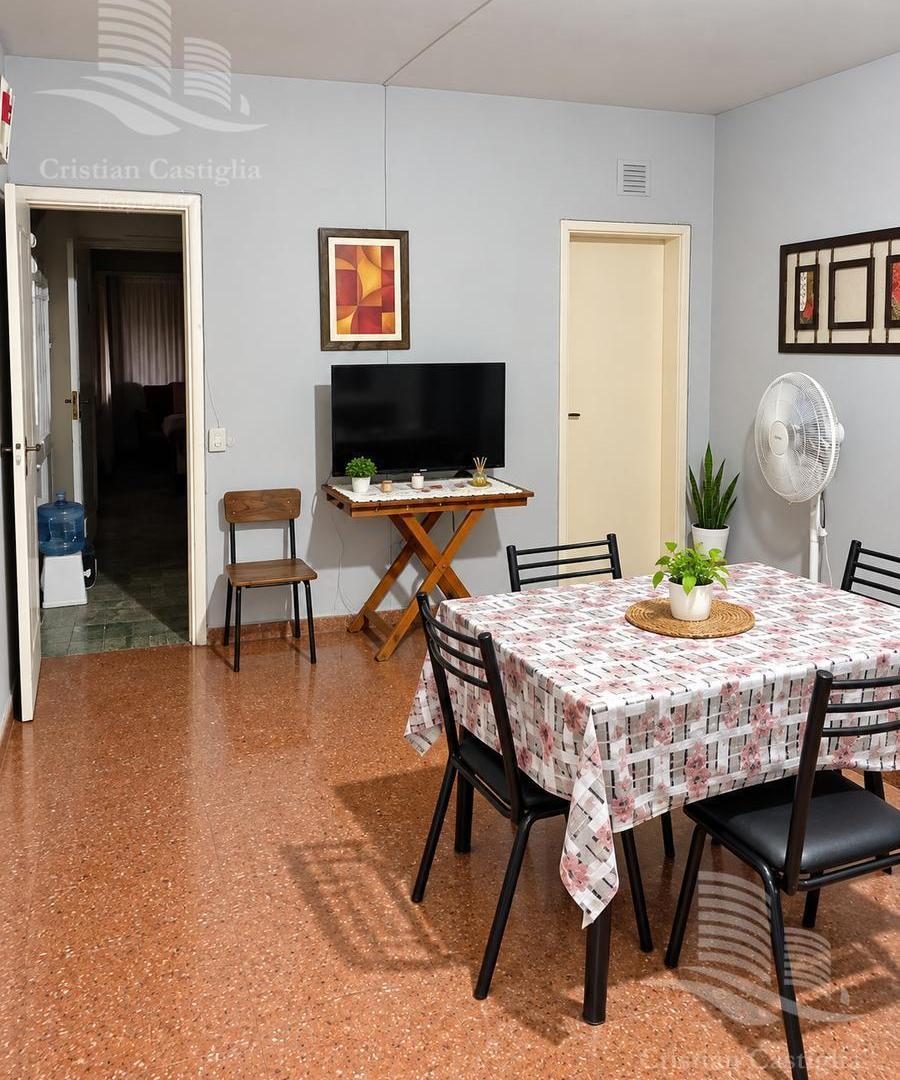 Foto de PH 2 Ambiente con Parrilla en Venta en Boulogne, imagen 1